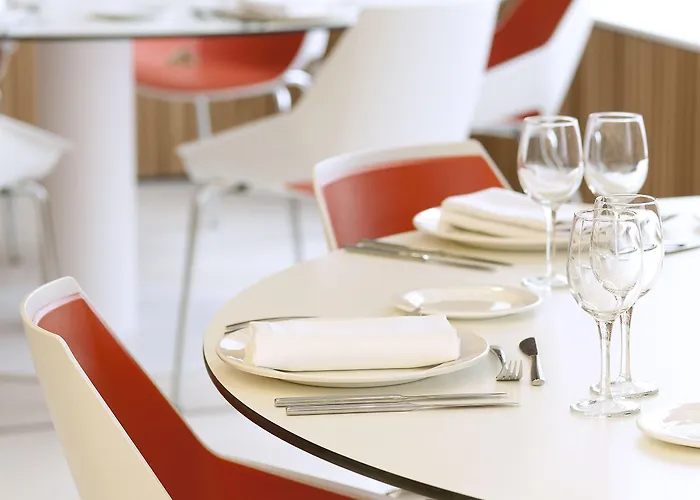 Hotel Barcelo Sants 4*