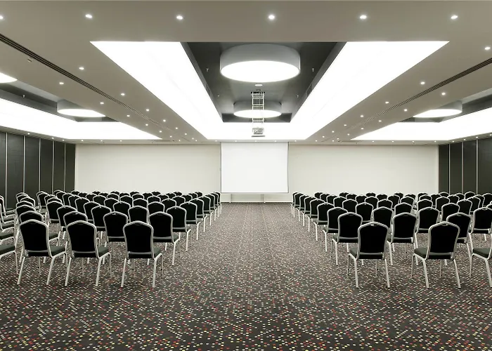 Hotel Barcelo Sants 4*