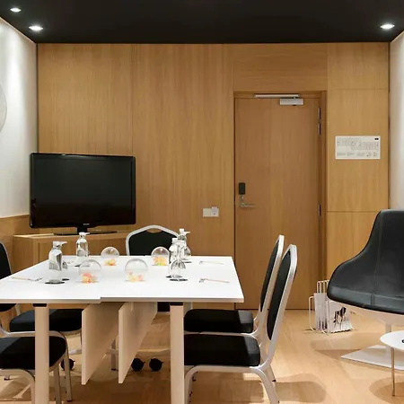 מלון Barcelo Sants 4*